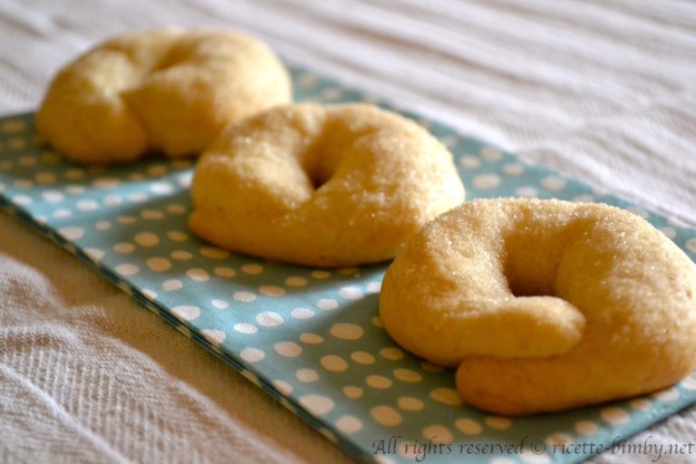 Ciambelline al vino Bimby