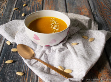 Vellutata di zucca e mandorle Bimby