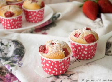 Muffin yogurt e fragole Bimby