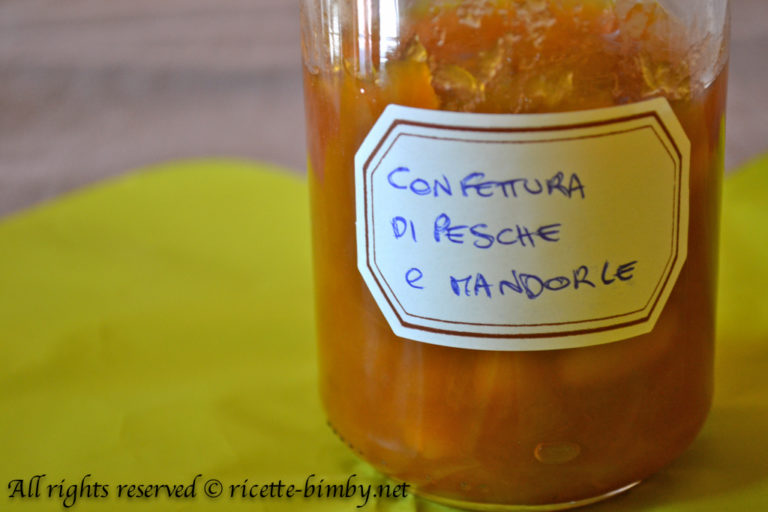 Confettura di pesche e mandorle Bimby