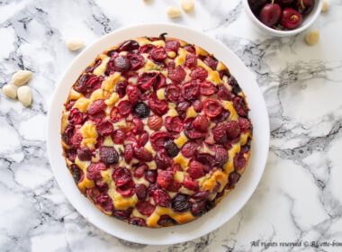 Torta alle ciliegie e mandorle Bimby