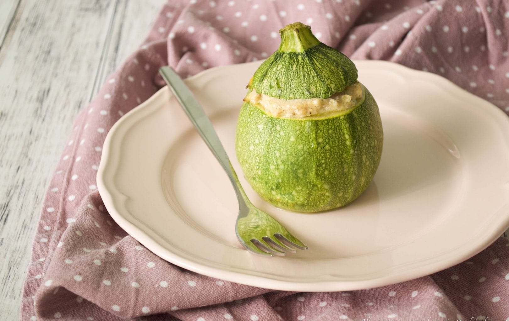 Zucchine tonde ripiene di feta Bimby