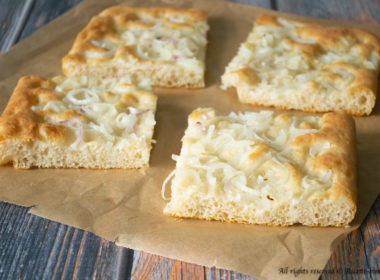 Focaccia alle cipolle Bimby