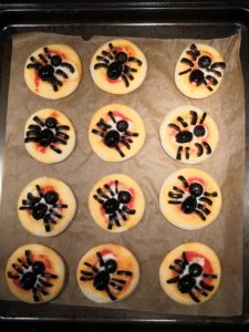 Pizzette ragno di Halloween bimby passaggi