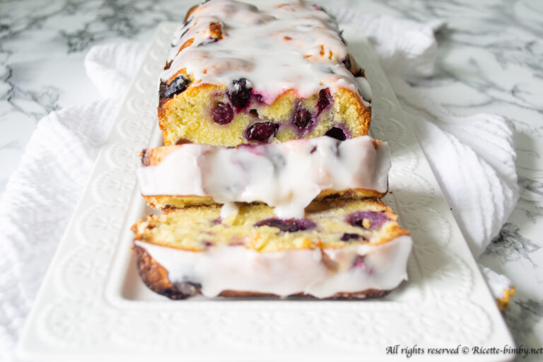 Plumcake mirtilli mandorle e limone Bimby